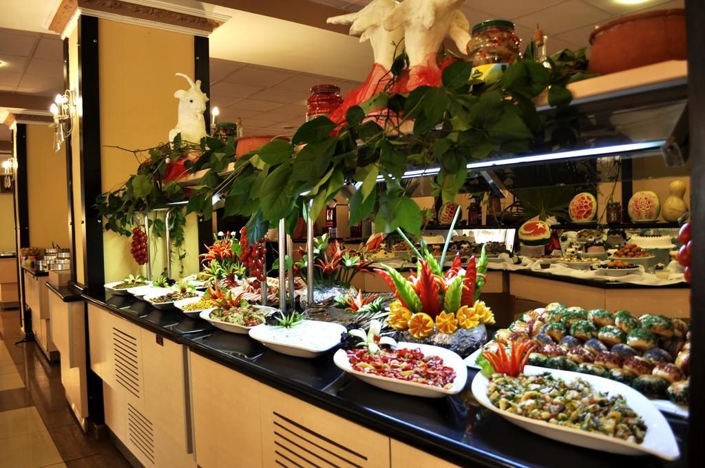 Klas Hotel Kargicak  Ngoại thất bức ảnh