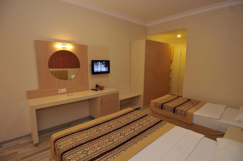 Klas Hotel Kargicak  Phòng bức ảnh